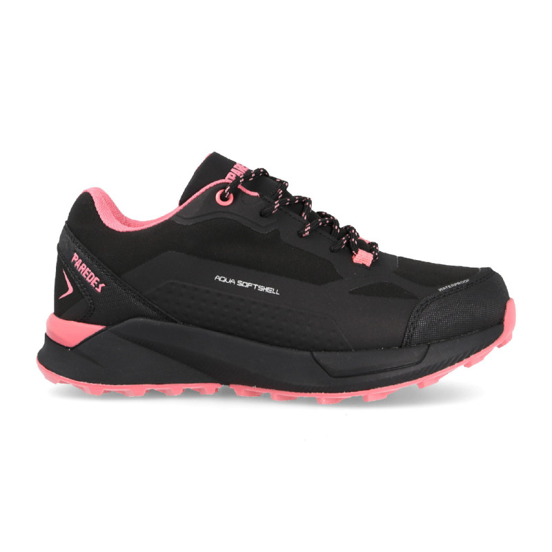 Zapatillas de trekking para mujer en color negro con franjas rosas
