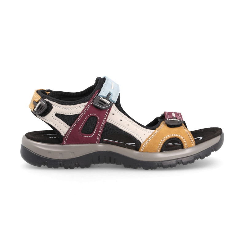 Light and comfortable trekking sandals for women in gray and lilac, very combinable