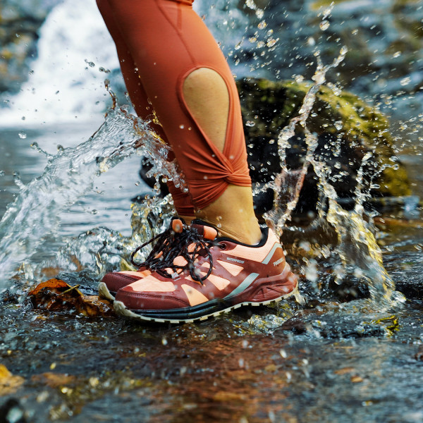 Stone Madroño Zapatillas de Trekking Mujer Art. 0630 - Naka Outdoors -  Tienda de escalada