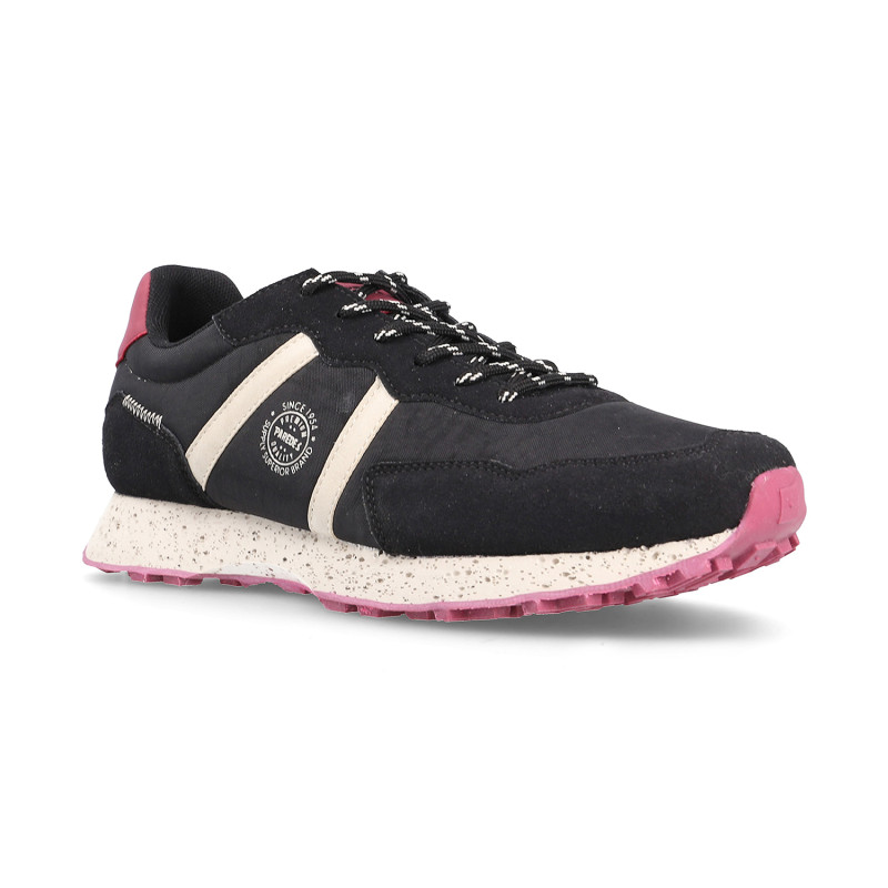 Zapatilla casual Paredes en modelo hombre