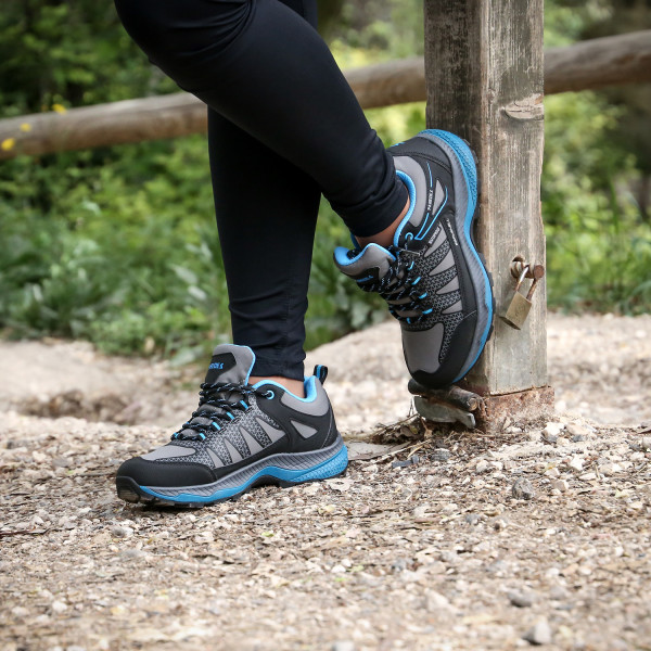 Women's trekking shoes comfortable and resistant 2