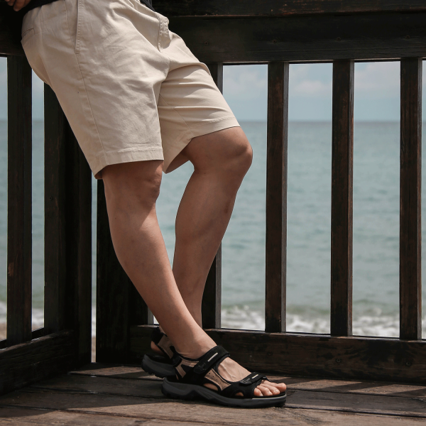 Sandalias outdoor hombre Aral en negro con suela Phylon+TPR 2