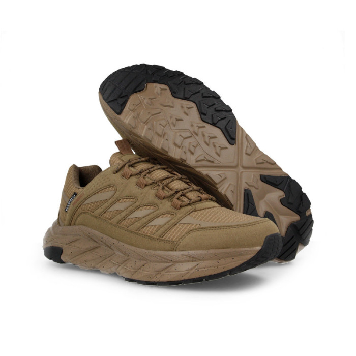 Zapatillas trekking para hombre Insua marrón + Camiseta Lyra Gris de Regalo
