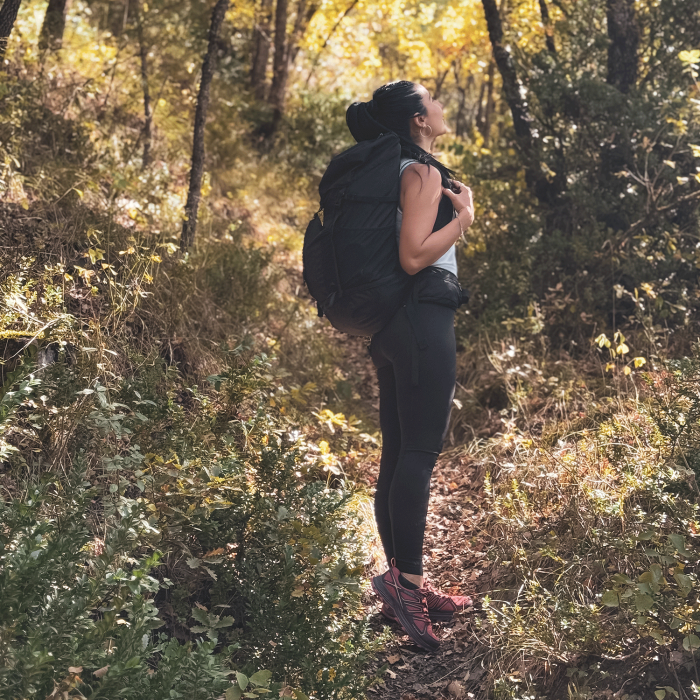 Zapatillas trekking para mujer Cobisa burdeos