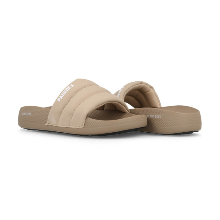 Sandalias outdoor Mujer Zucaina beige