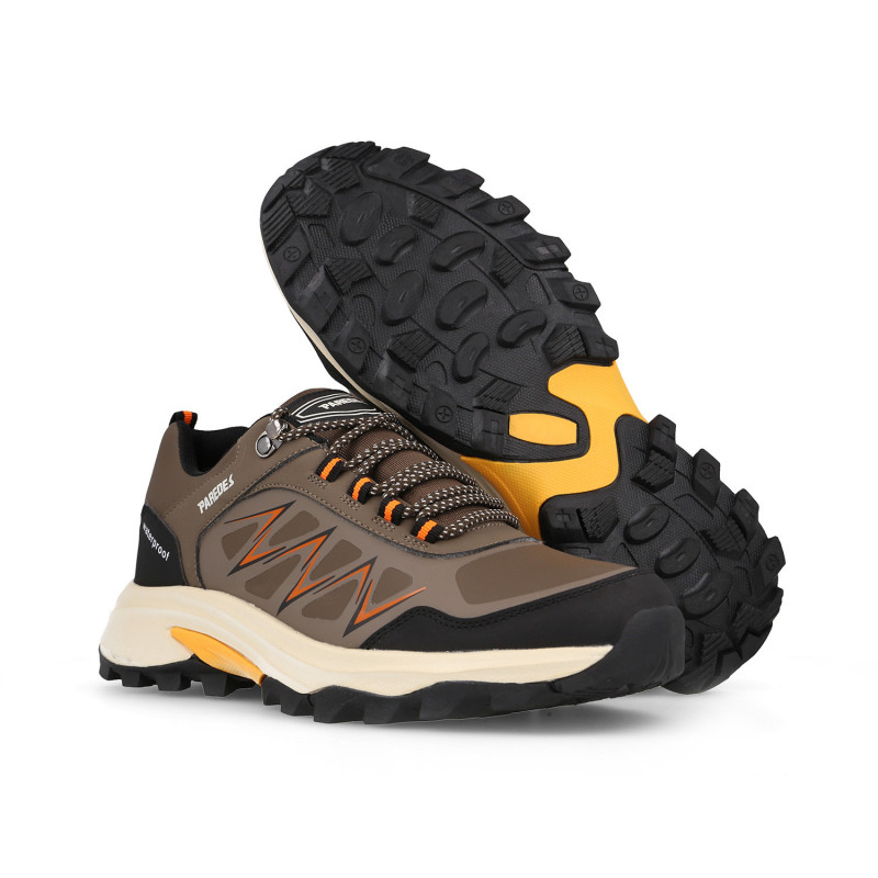 Zapatilla trekking hombre Abanto marrón