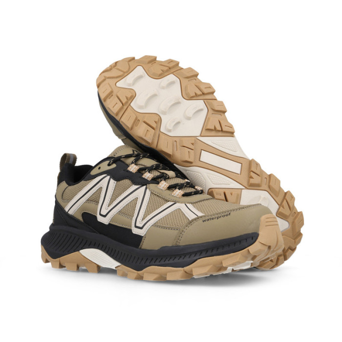 Zapatilla trekking hombre Aldai marrón claro