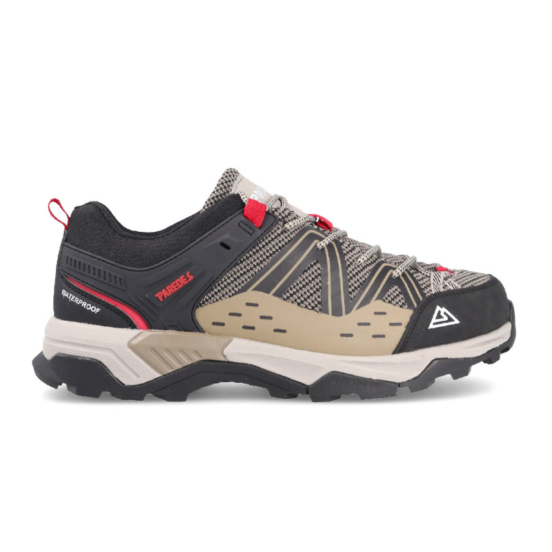 Zapatilla Trekking Astun Marron