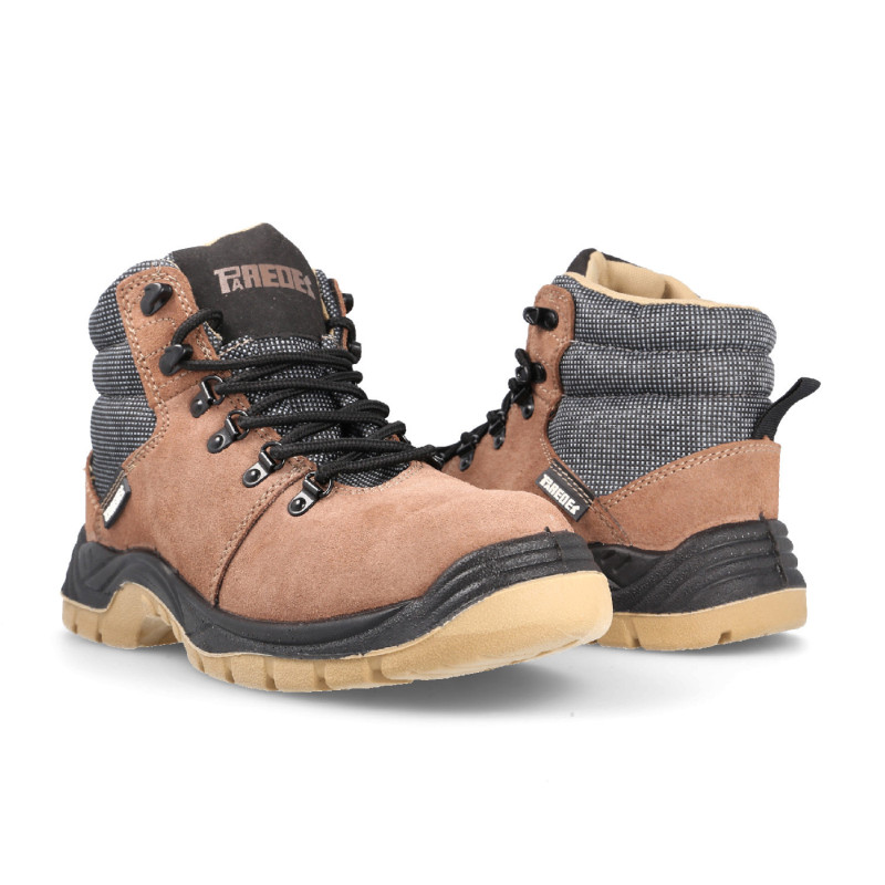 Country Hiking Boots II
