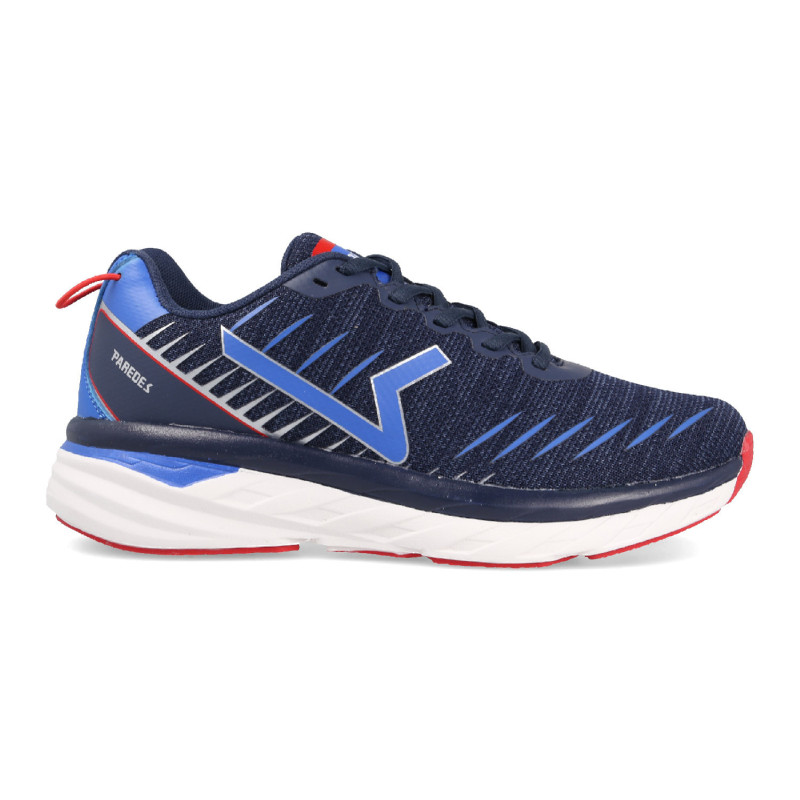 Lightweight and flexible men's sneakers for natural movement