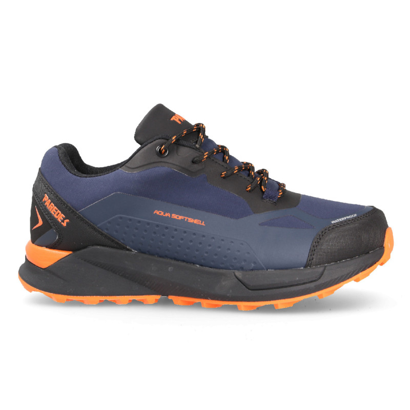 Men's hiking shoes with non-slip sole