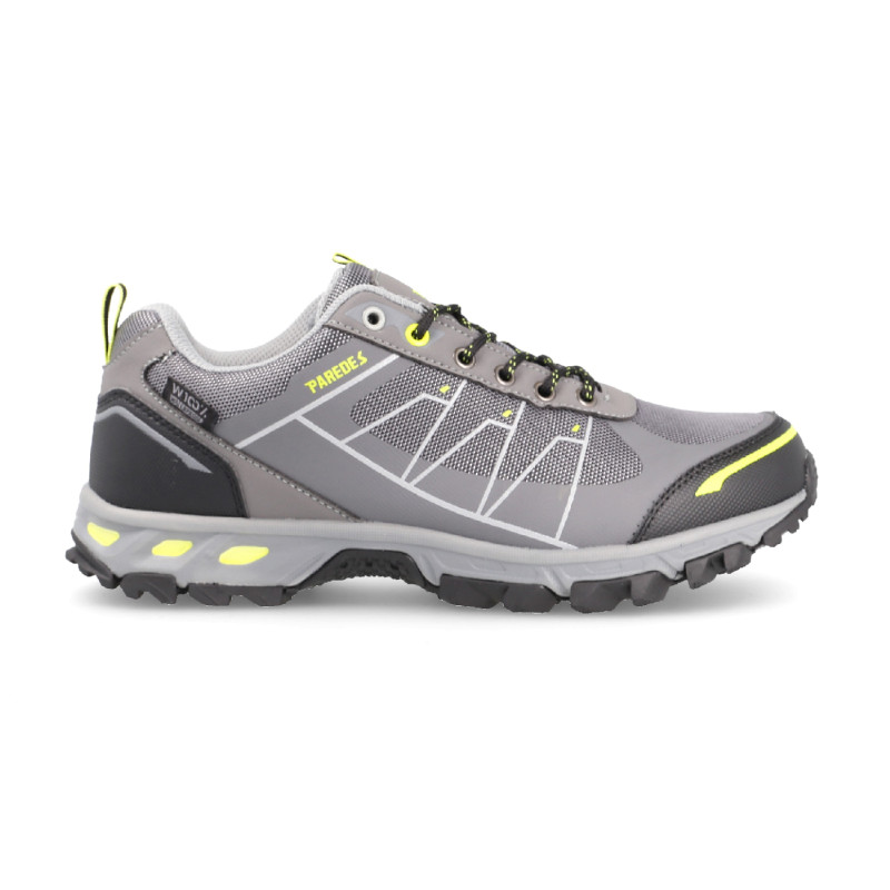 Men's hiking shoes light and comfortable