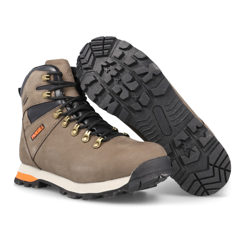 Hiking Boots Man Baqueira