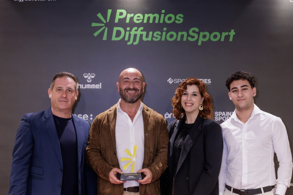 Paredes recibe el Premio a la Innovación en los Premios Diffusion Sport 2026