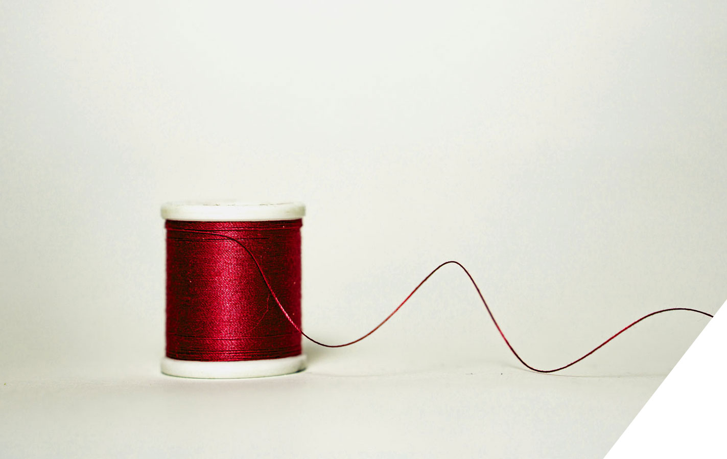 La leyenda del hilo rojo en el Blog de Paredes