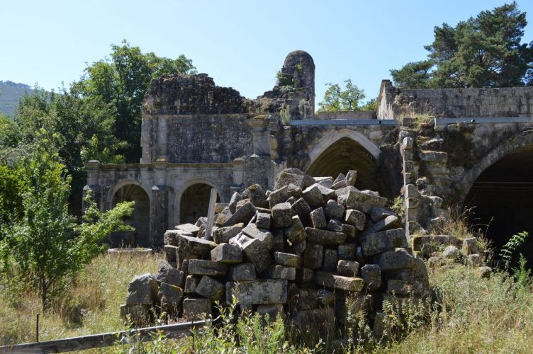 Lugares misteriosos Iglesia Santa María de Melón Ourense
