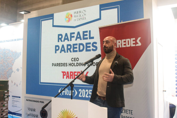 Colaboración con Pueblos Mágicos de España en Fitur 2025 presentación CEO Rafa Paredes